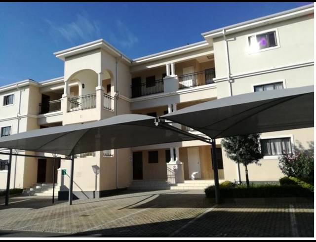 2 BEDROOM APARTMENT FOR SALE IN SUMMERSET